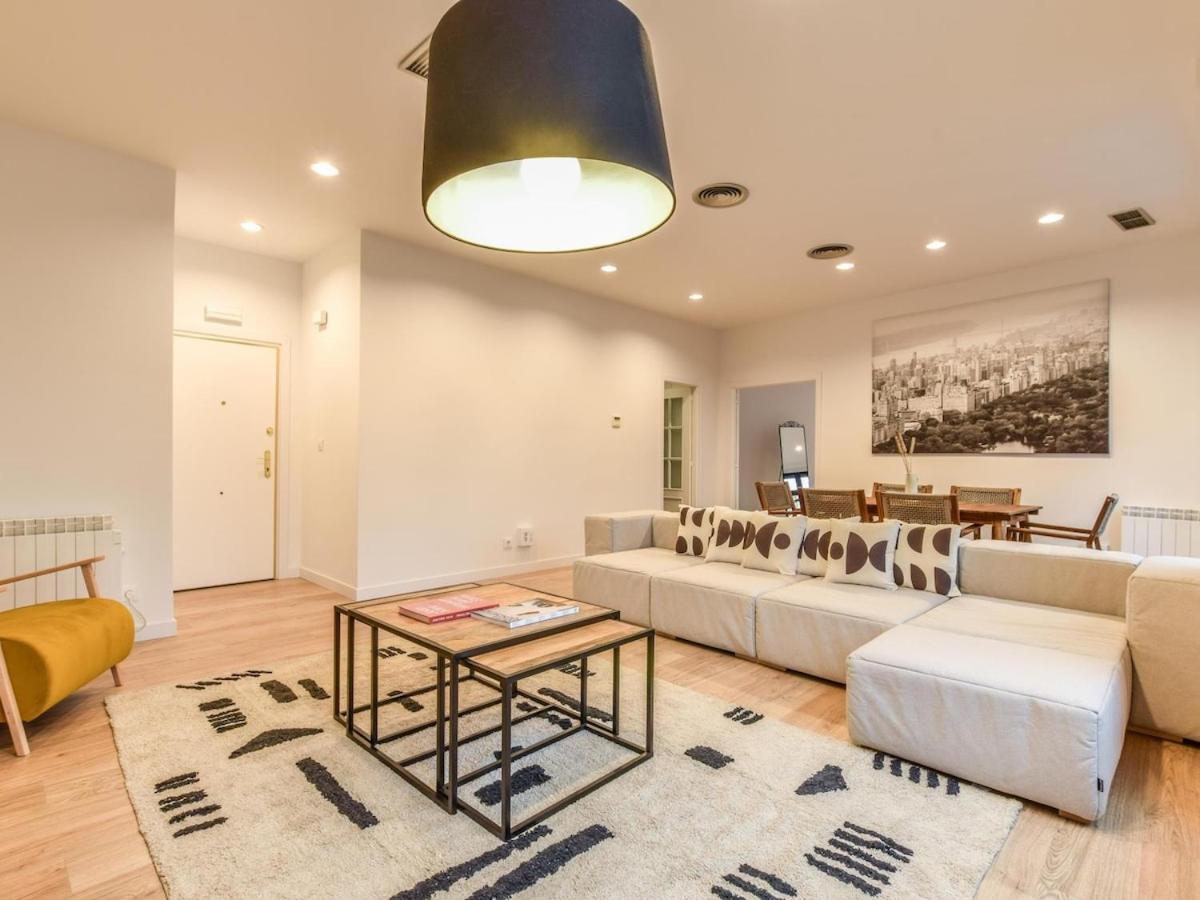 마드리드 Apartamento En Plaza De Canalejas 아파트 외부 사진